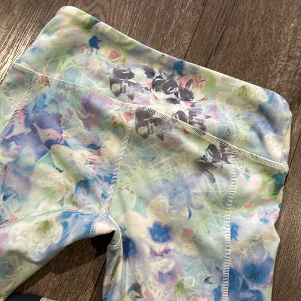 Alo Yoga Alo Runway Yoga Leggings Floral Glo/Ombre Blue Mesh S